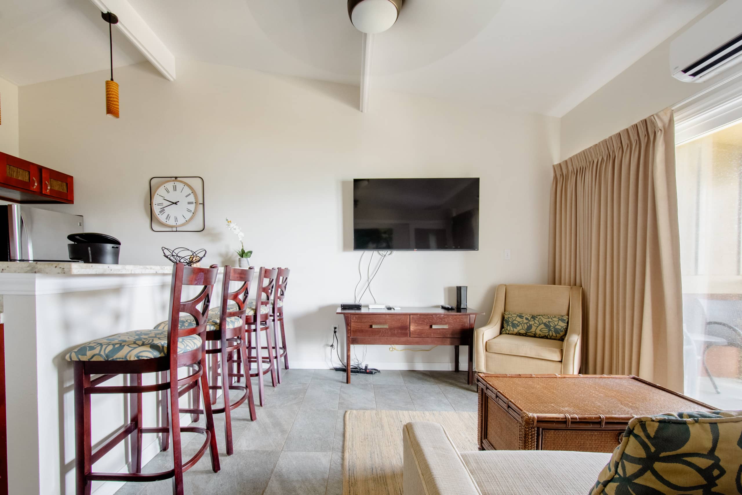 Condo in Kapaa · ★4.81 · 2 bedrooms · 2 beds · 1 private bath - Image 2