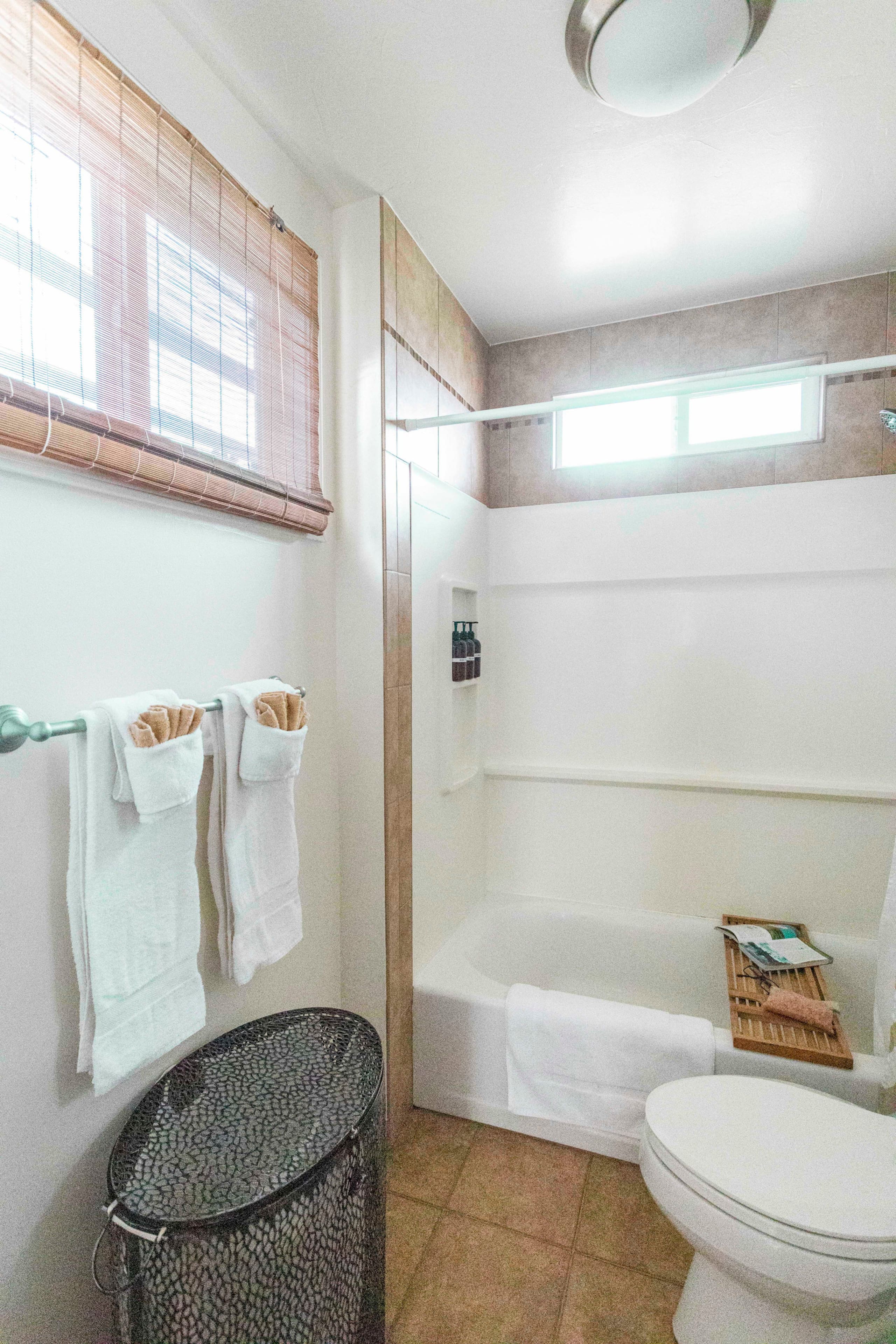 Oceanview, Banana Bread, Hot Tub & Sauna near OGG - Image 32