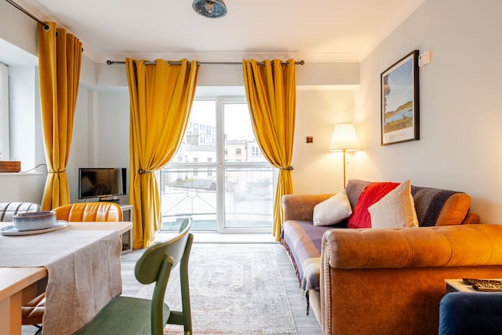 Stay just off Grafton Street