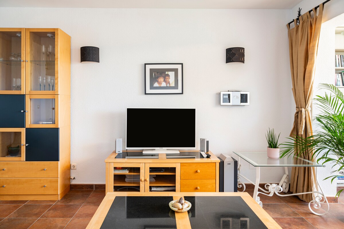 Lovely House With Panoramic Sea View 4