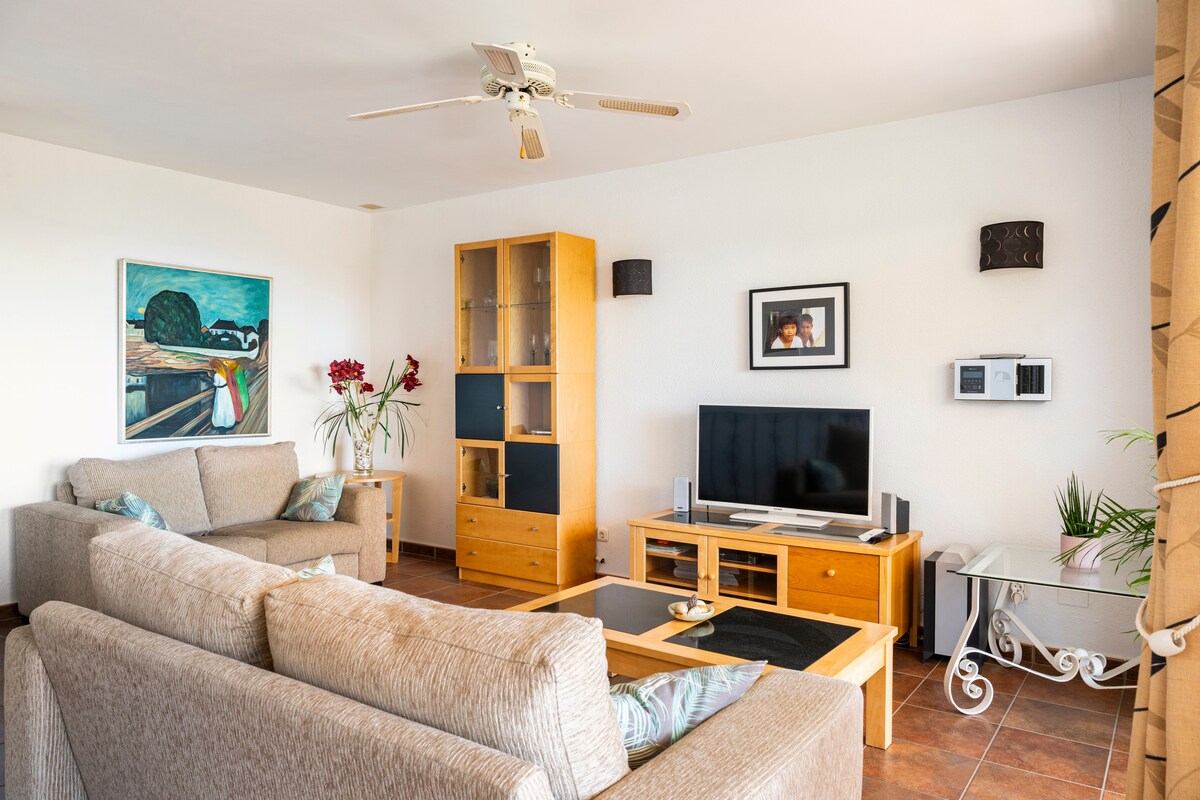 Lovely House With Panoramic Sea View 5