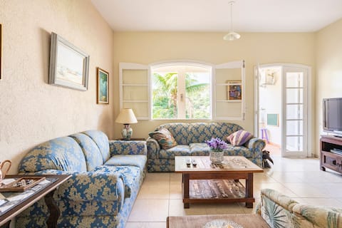 Popular Airbnb listing: Recanto do Minho - Farm in Paty do Alferes in Paty Do Alferes