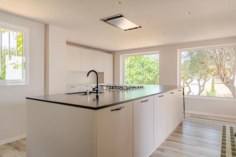 Beautiful Villa to discover Valencia. 10pax