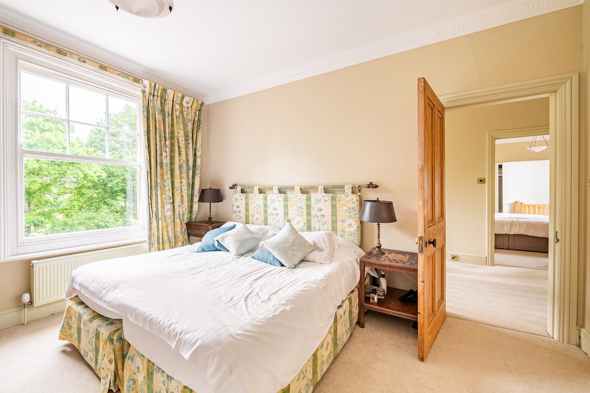 Суперголямо двойно легло 