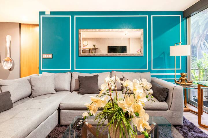 High-End Balconied Apt in Exclusive Roma Norte gallery image 2