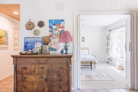 Ojai East End Chic Ranch Home with Stunning Views