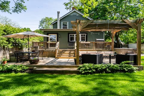 Green_OakHouse *HotTub*