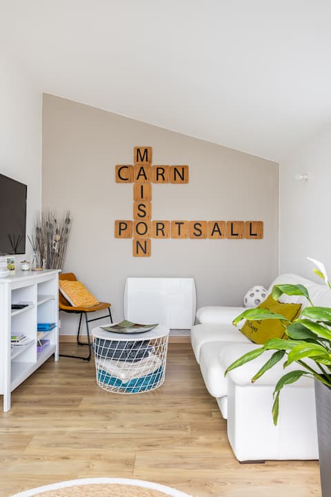Popular Airbnb listing: Maison CARN Portsall, a 10-minute walk from the beaches & GR34 in Ploudalmézeau