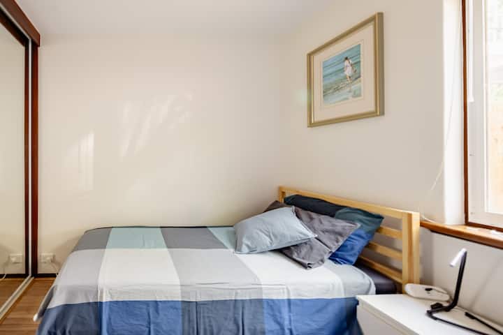 غرفة النوم 2