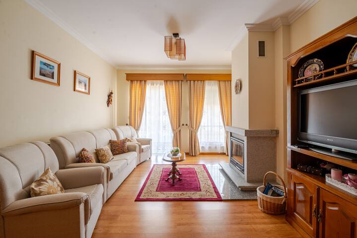 Entire home with 3 bedrooms in Pinhão - 