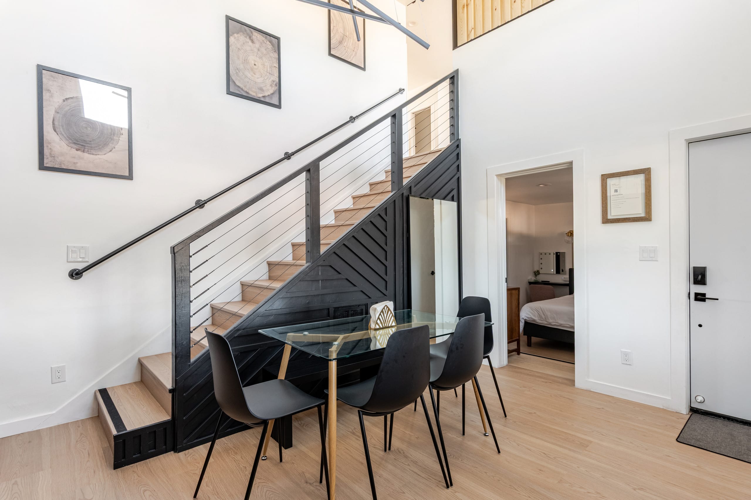 Guesthouse in South San Francisco · ★4.92 · 2 bedrooms · 3 beds · 2 private baths - Image 4
