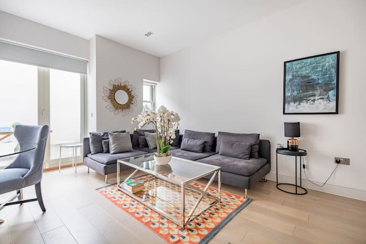 Luxury apartment in Balham for private use