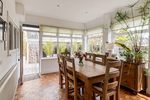 Home from home in Hadleigh, Essex