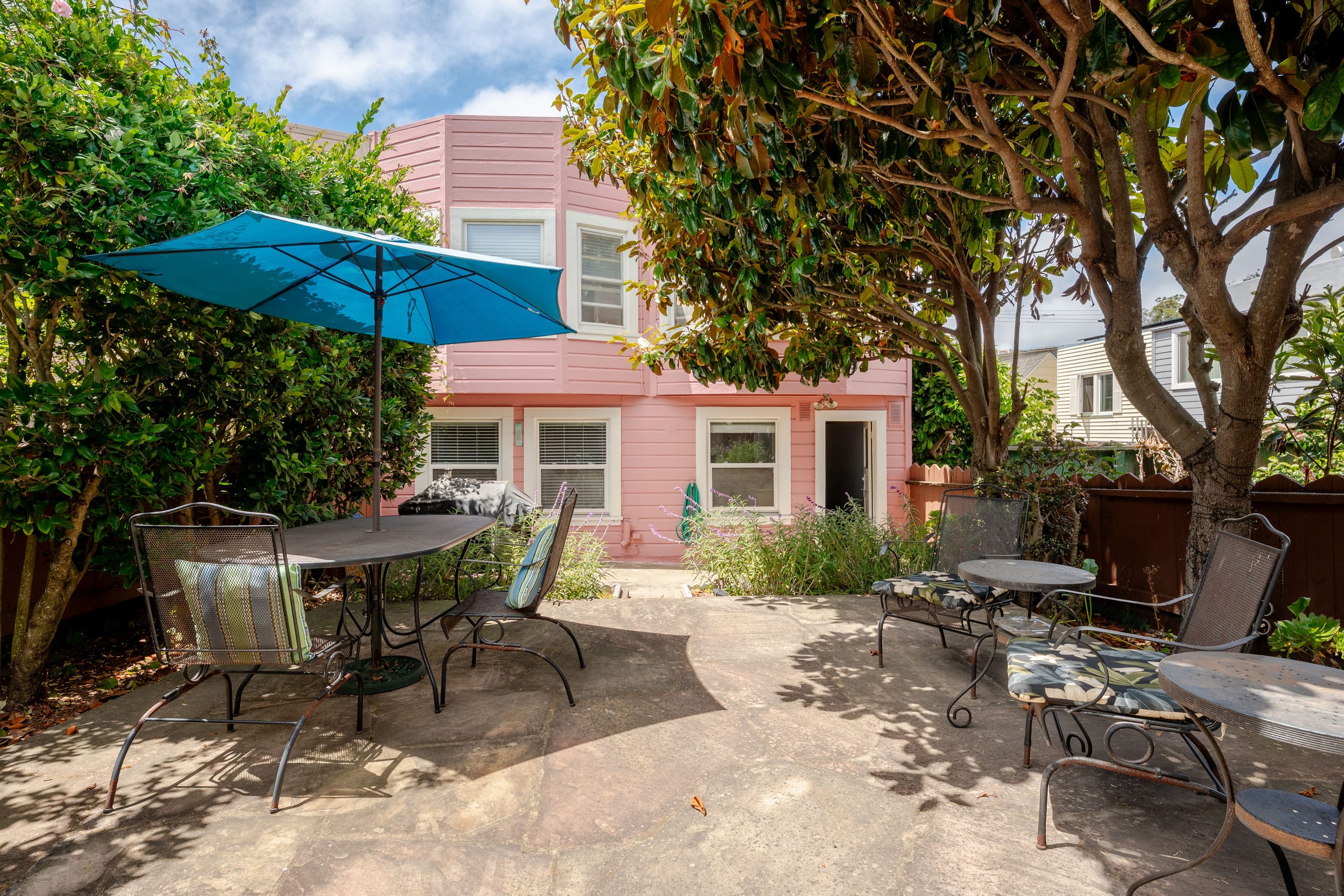 Home in San Francisco · ★4.93 · Studio · 1 bed · 1 bath - Image 24