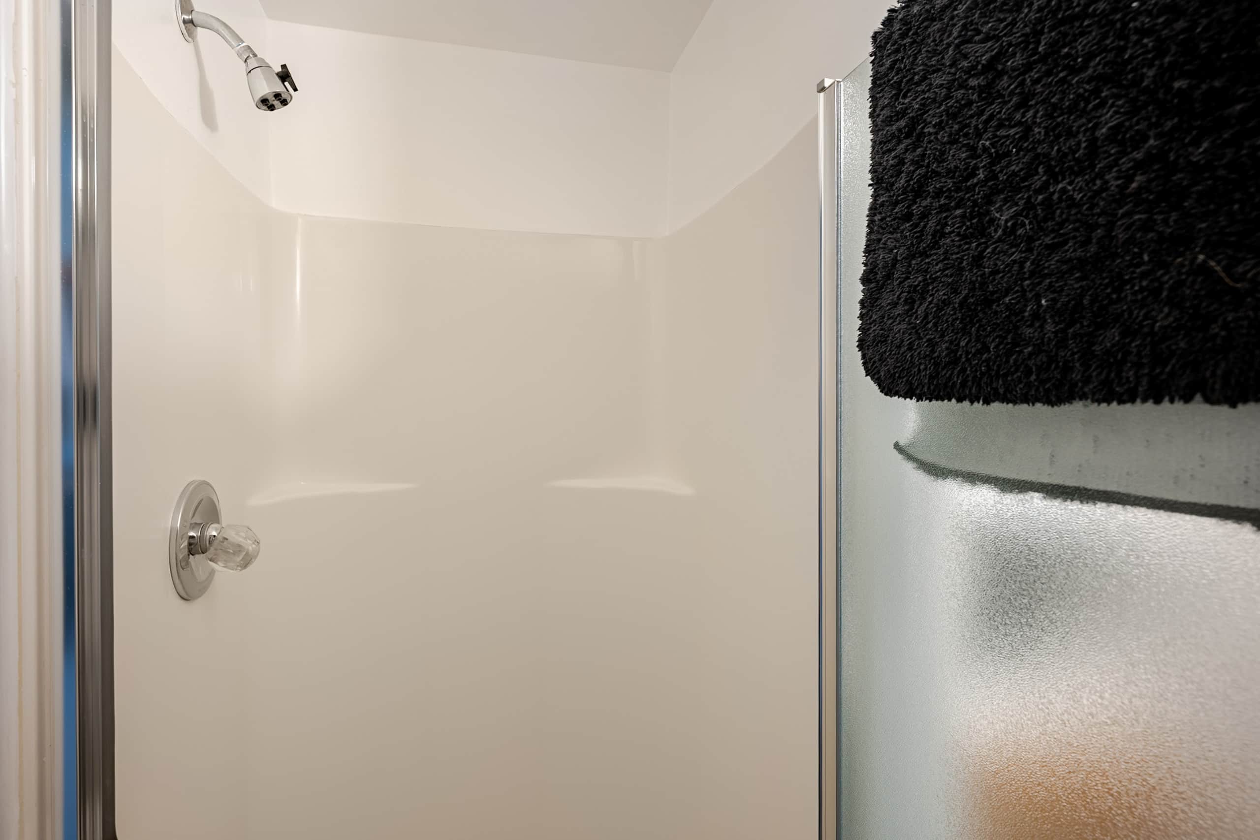 Home in San Francisco · ★4.93 · Studio · 1 bed · 1 bath - Image 19