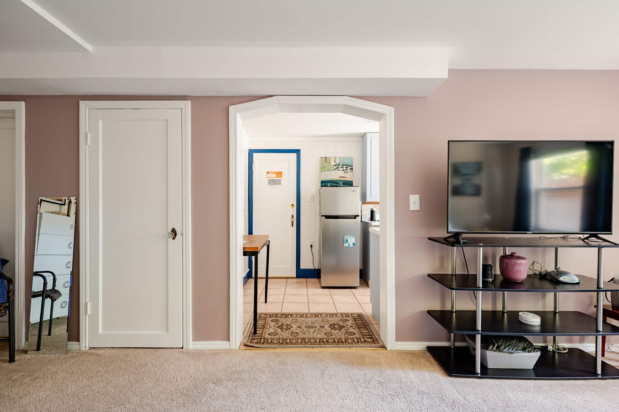 Home in San Francisco · ★4.93 · Studio · 1 bed · 1 bath - Image 7