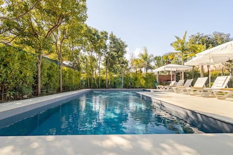 Villa Marinella unforgettable heated infinity pool