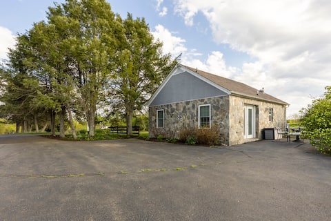 Moon Hold Cottage - Retreat, Refresh, Recharge