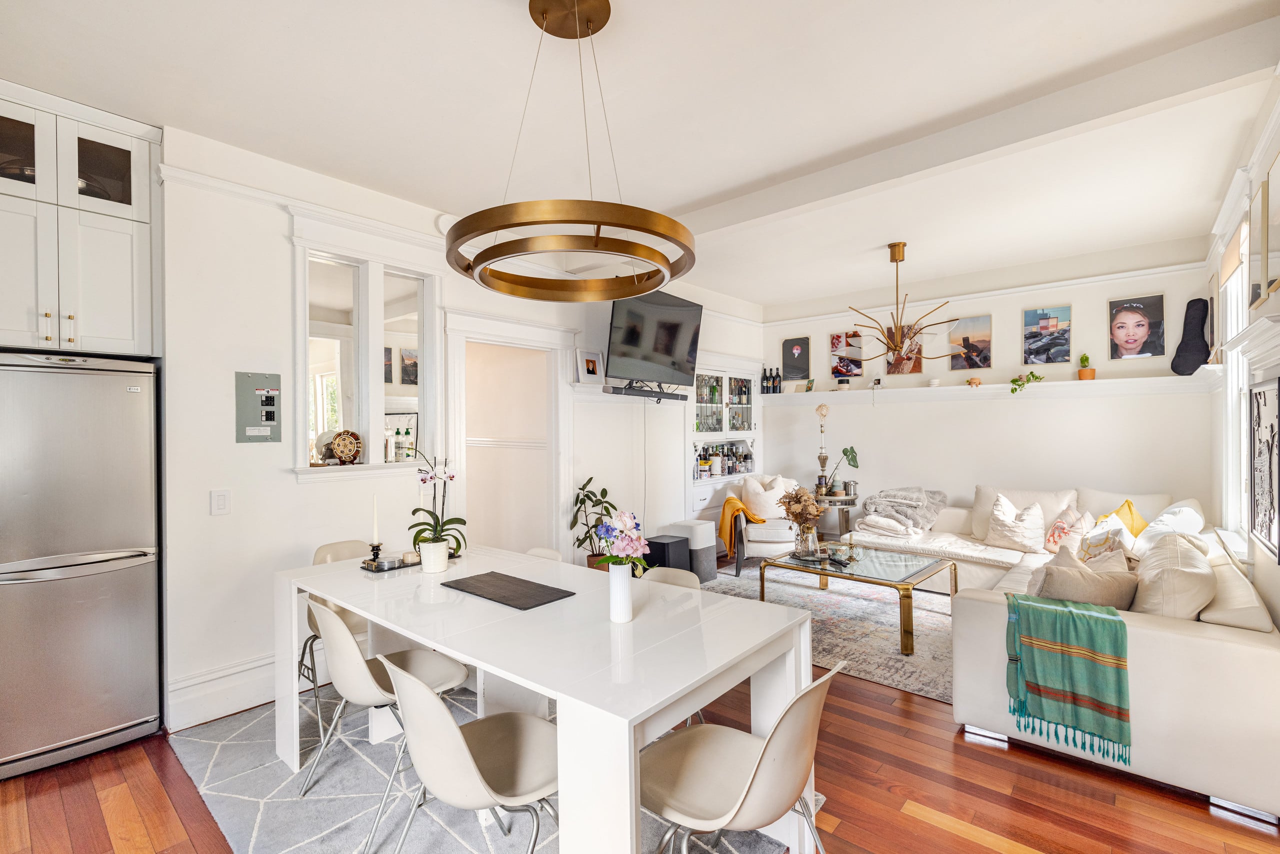 Home in San Francisco · ★4.96 · 3 bedrooms · 3 beds · 2 baths - Image 11