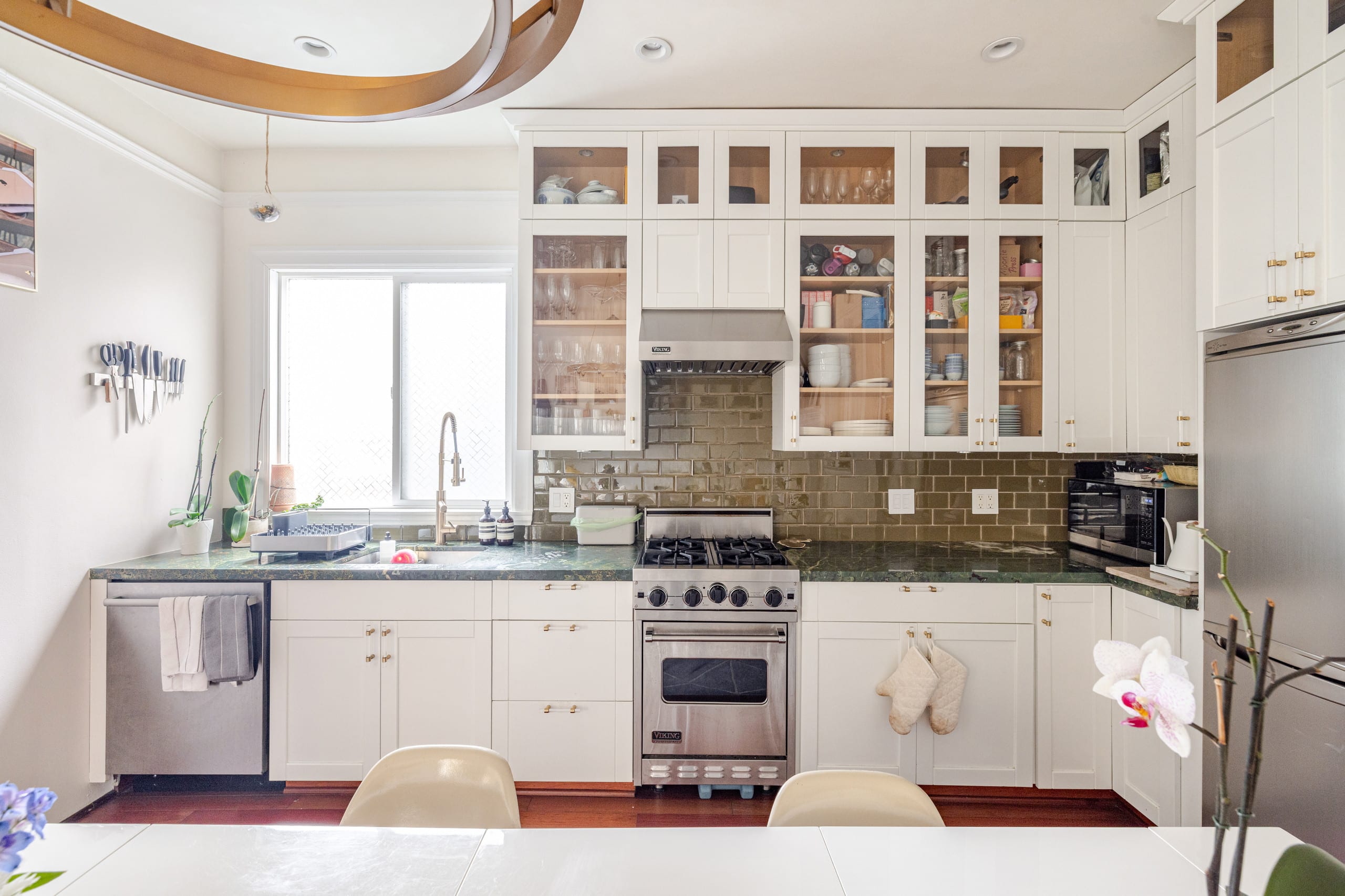 Home in San Francisco · ★4.96 · 3 bedrooms · 3 beds · 2 baths - Image 4