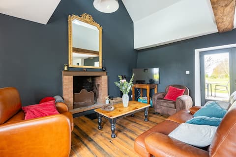 Seaside house with sea view