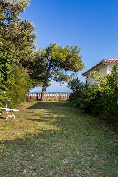 Waterfront, Île d'Aix
