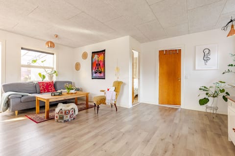 Top performing Airbnb: Peaceful oasis in the center of Billund in Billund