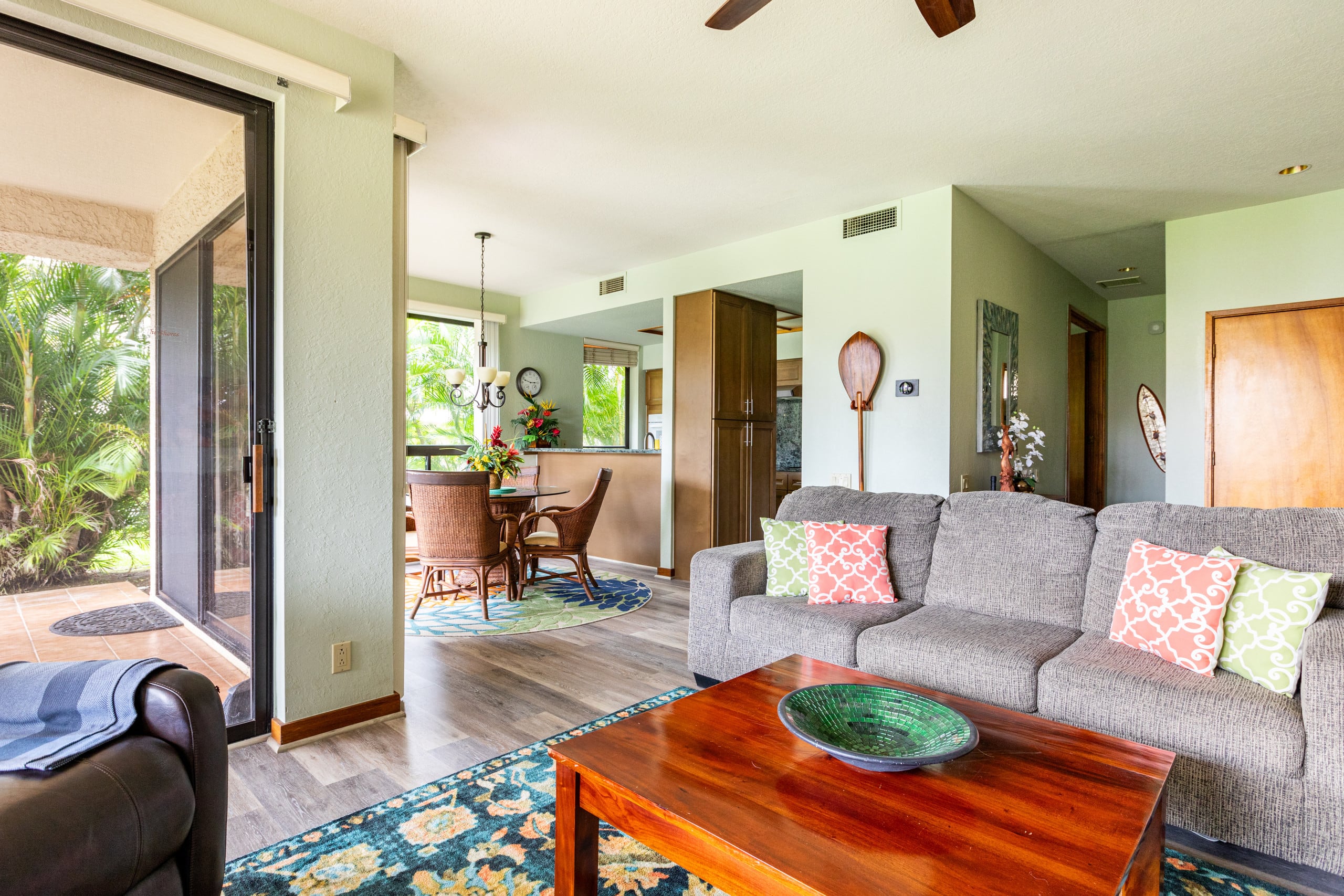 Enjoy lush tropical lifestyle in Waikoloa Resort - Photo 2