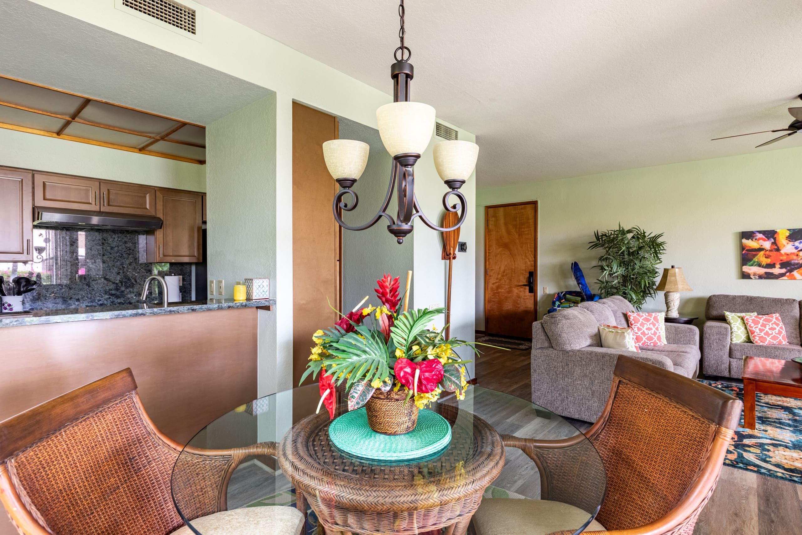 Enjoy lush tropical lifestyle in Waikoloa Resort - Photo 20