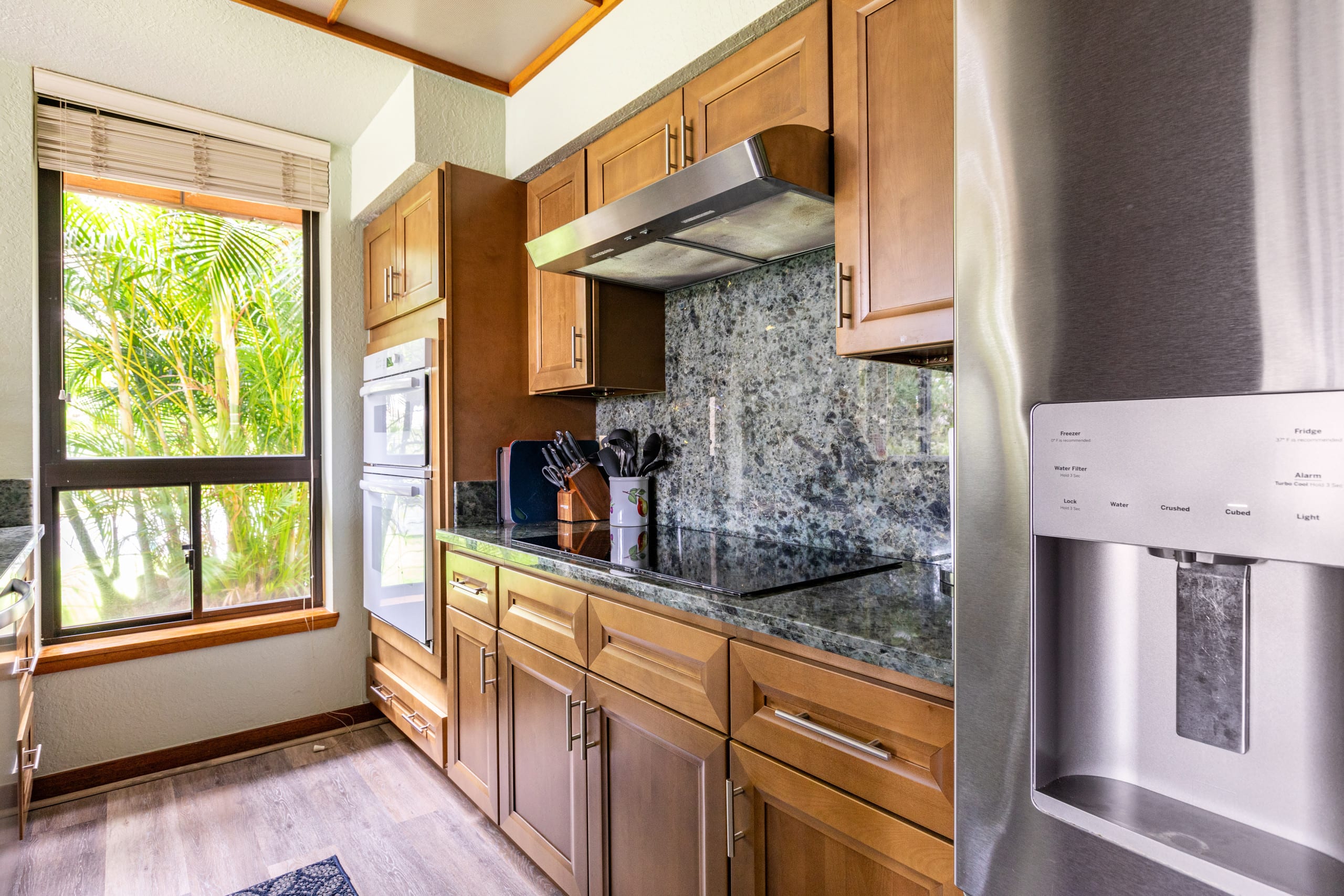 Enjoy lush tropical lifestyle in Waikoloa Resort - Photo 15