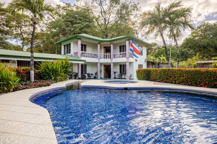 Villa Coco Sochil with pool. Playas del Coco