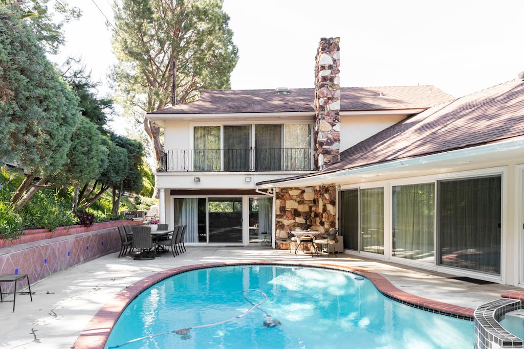 Secluded & Charming Hillside Studio+Pool+SkyDeck✨