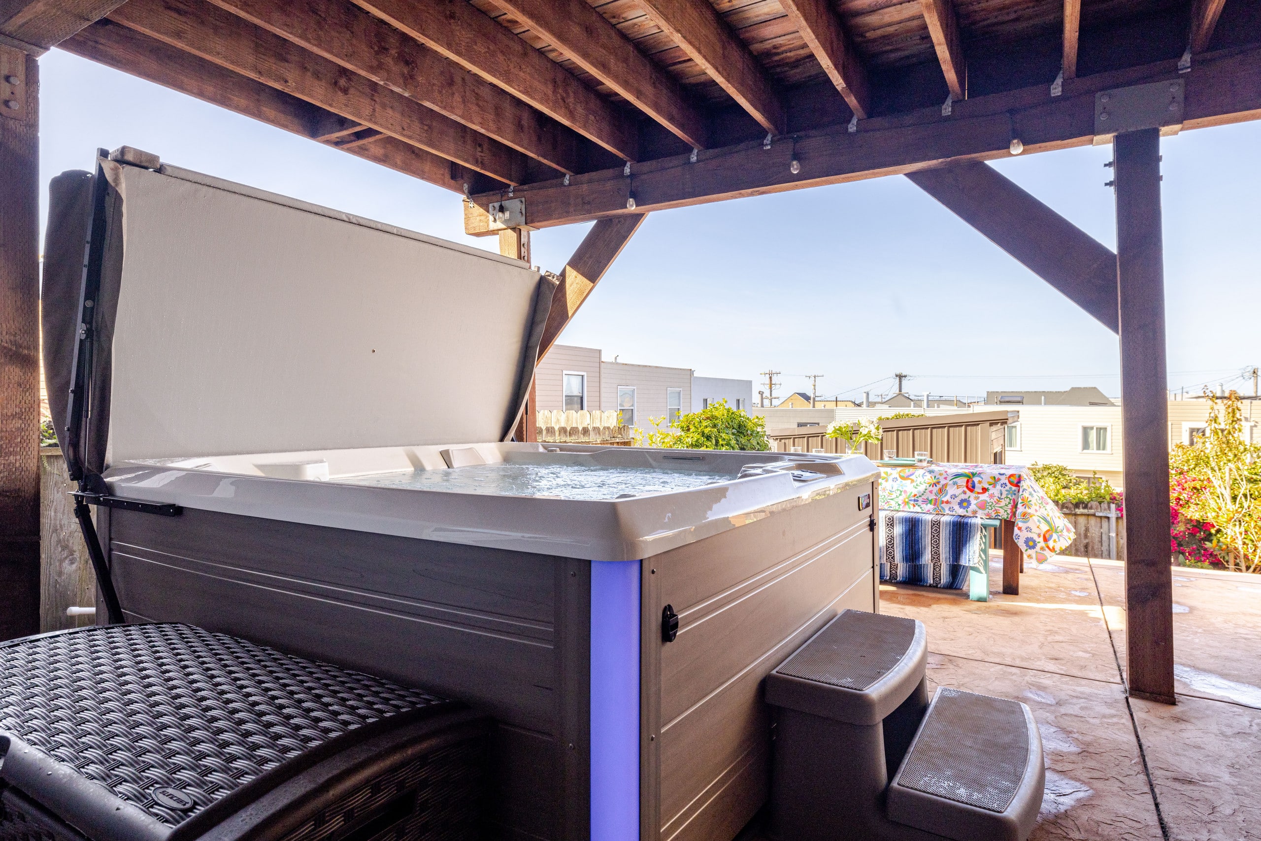Home in San Francisco · ★4.94 · 3 bedrooms · 3 beds · 2 baths - Image 41