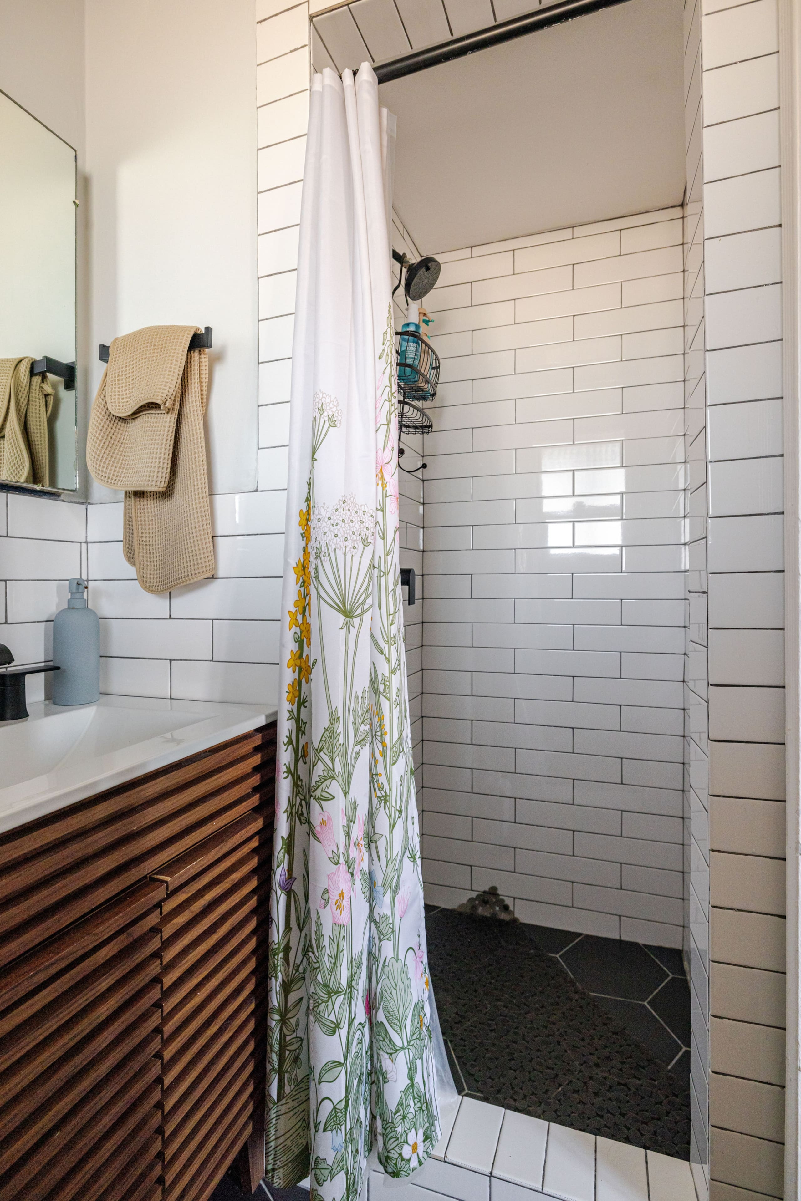 Home in San Francisco · ★4.94 · 3 bedrooms · 3 beds · 2 baths - Image 31