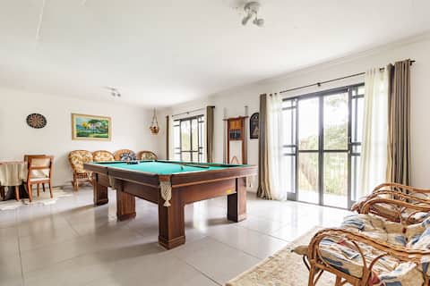 Private farm with Beach Tennis court