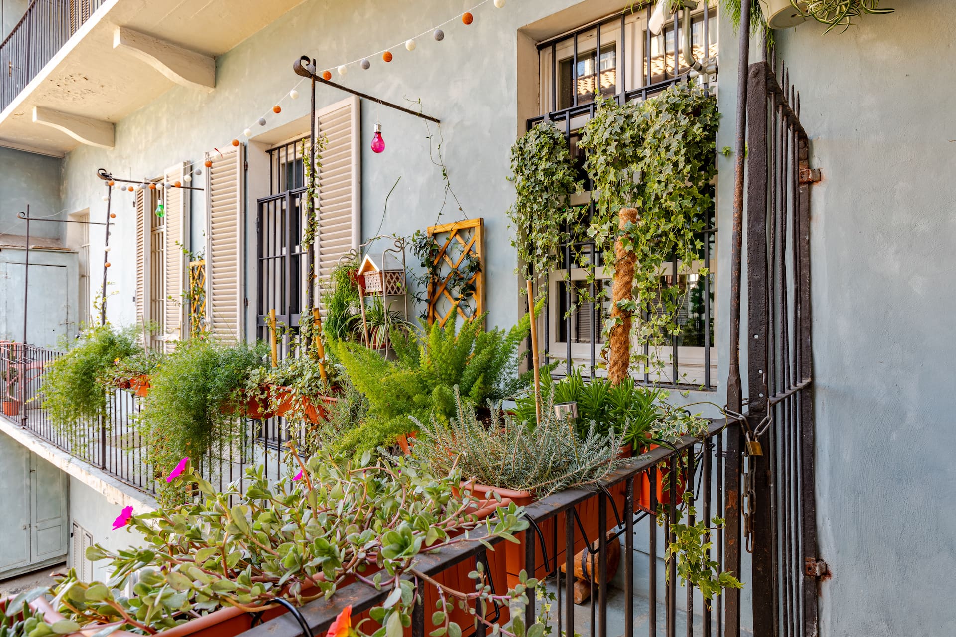 A stay in an elegant 1600 historical building