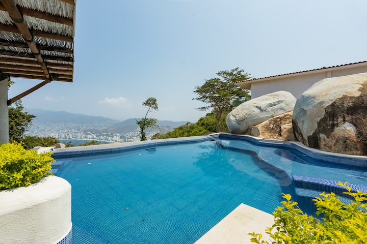 Acapulco Vacation Rentals | Villa and House Rentals | Airbnb