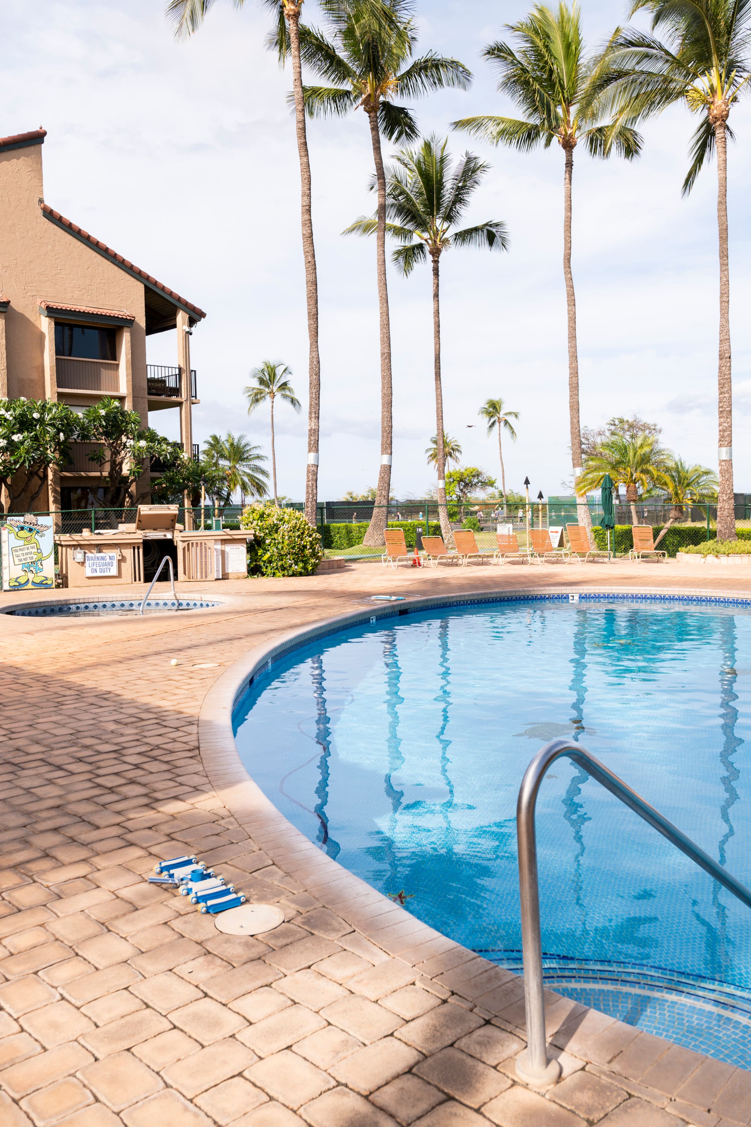 Stunning Luxury Oceanview Condo - Image 11