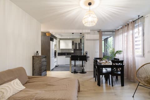 Successful Airbnb property: 2-bedroom apartment Ponts Jumeaux Toulouse with parking in Minimes / Barrière De Paris / Ponts Jumeaux / La Vache / Raisin / Fondeyre