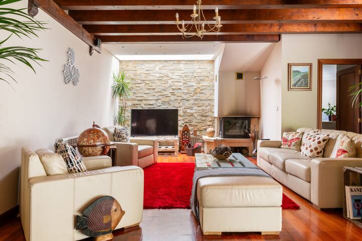 Beach & Mountain nice chalet . Aliga Etxea gallery image 2