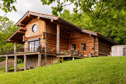 Green wooden eco-friendly house guaranteed change of scenery