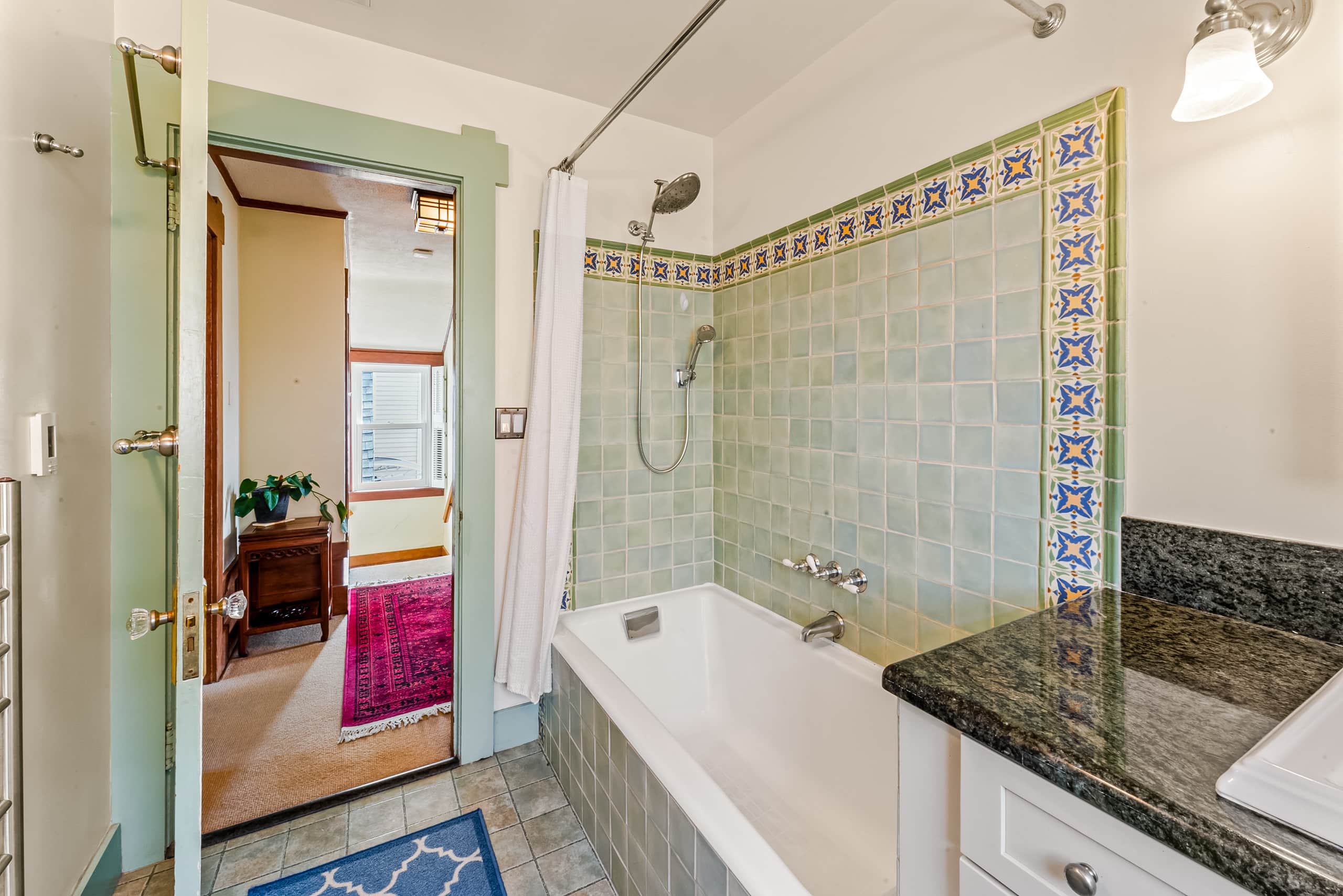 Home in San Francisco · ★4.93 · 3 bedrooms · 3 beds · 1.5 baths - Image 20