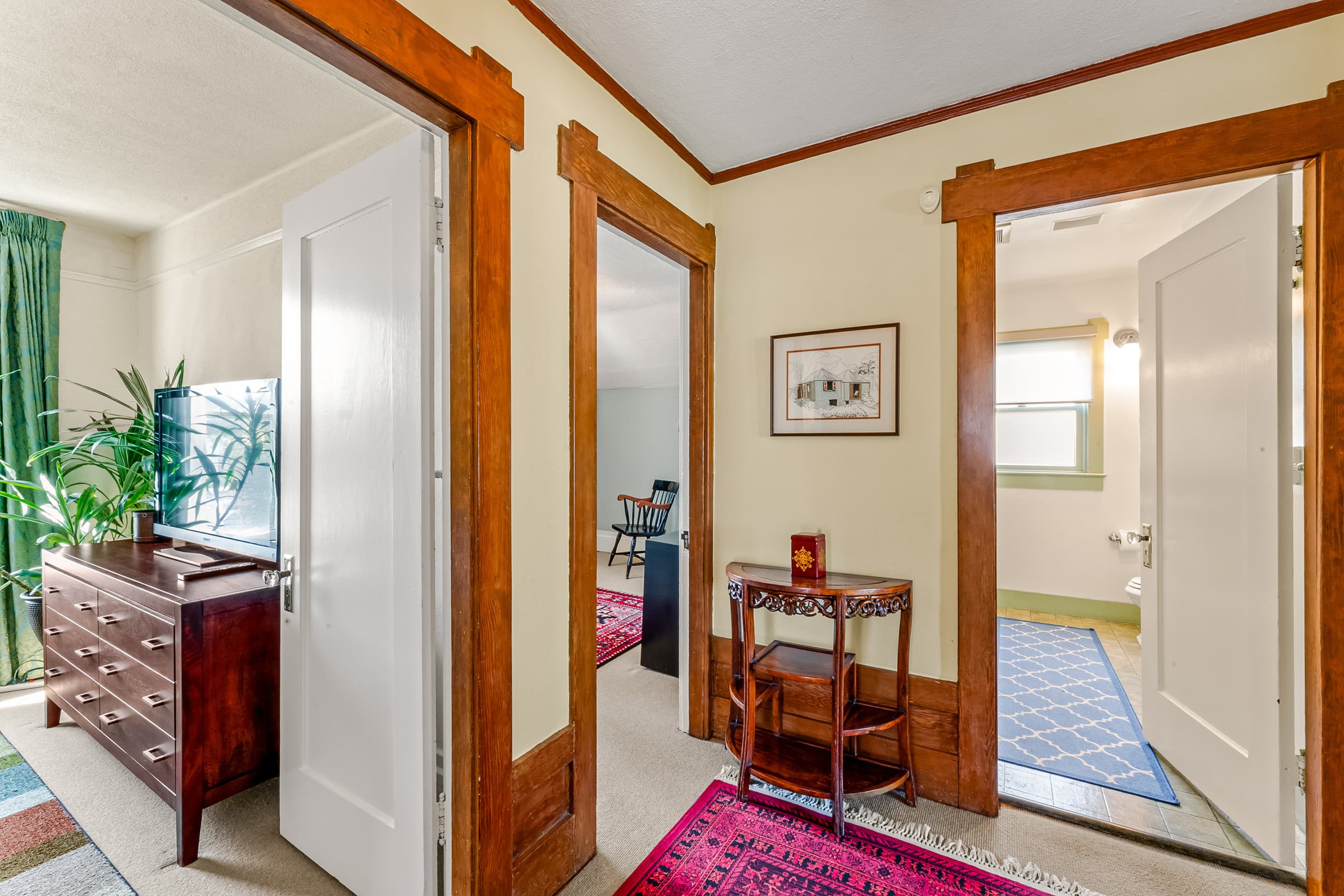 Home in San Francisco · ★4.93 · 3 bedrooms · 3 beds · 1.5 baths - Image 33