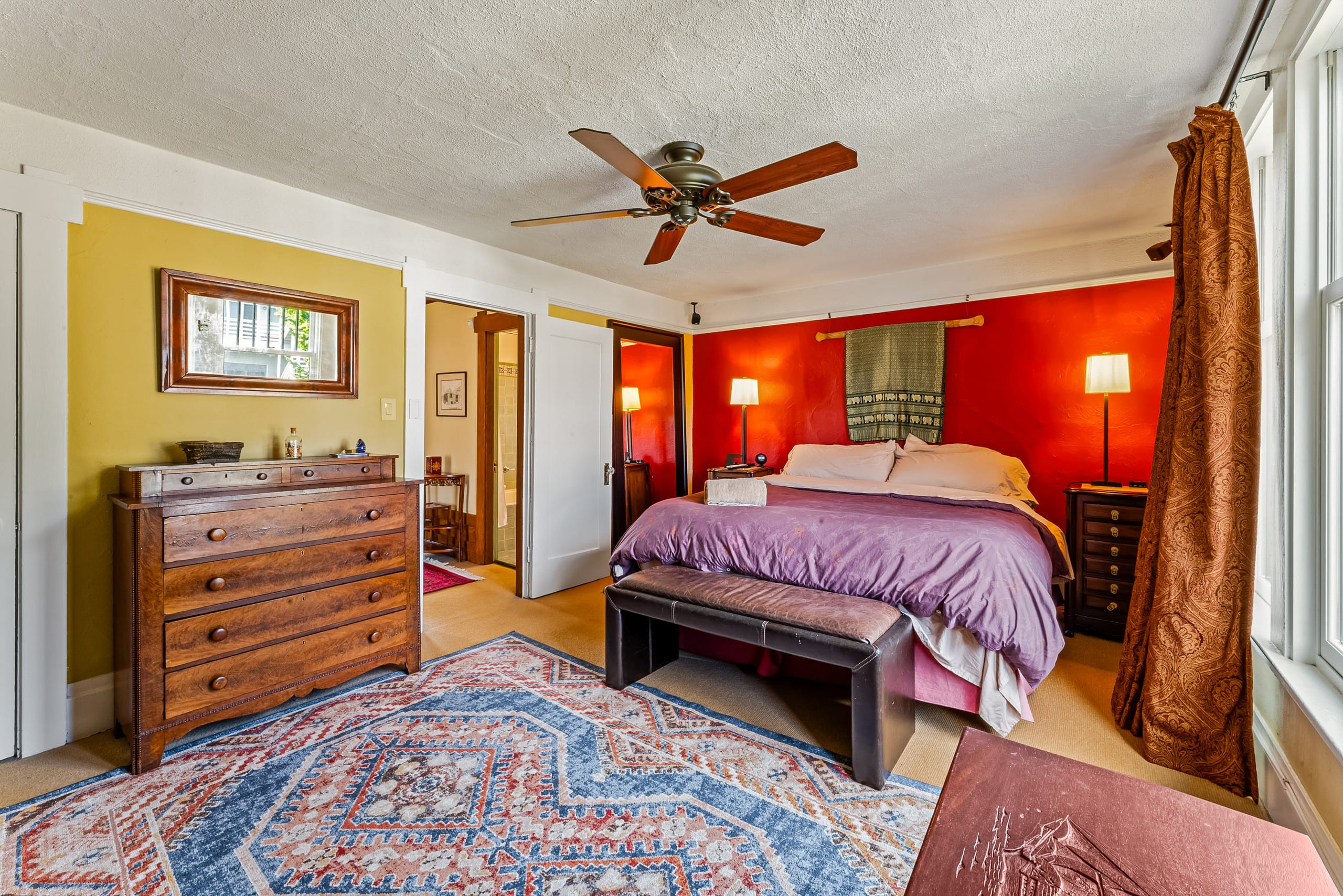 Home in San Francisco · ★4.93 · 3 bedrooms · 3 beds · 1.5 baths - Image 13