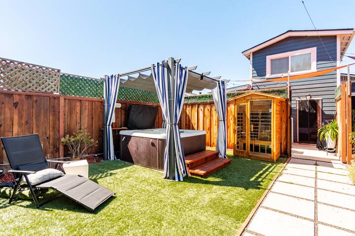 Cactus House & Suite: 4 bedroom 3 bathroom gallery image 5