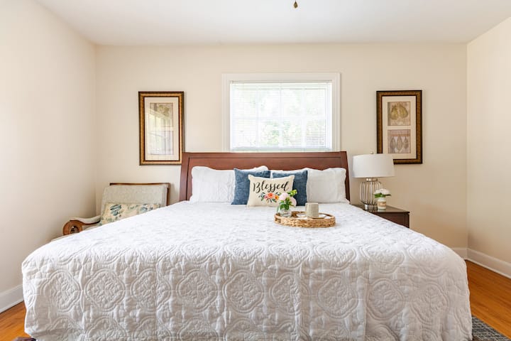 King bedroom