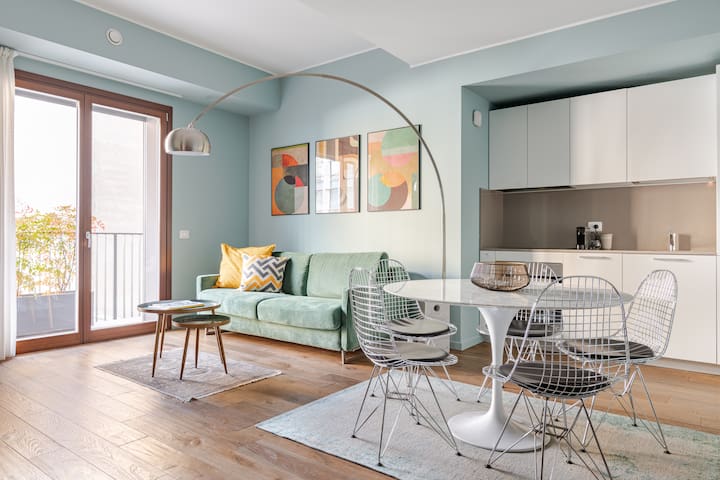 The Wallpaper House in Via R. Boscovich