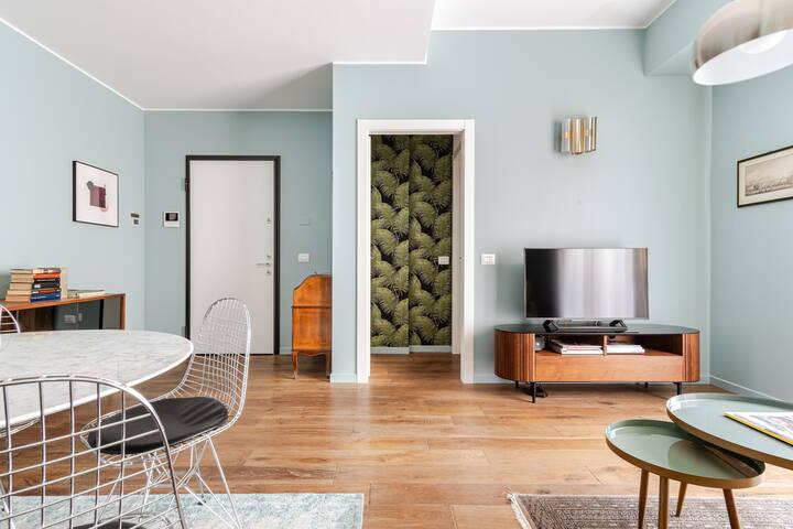 The Wallpaper House in Via R. Boscovich gallery image 2