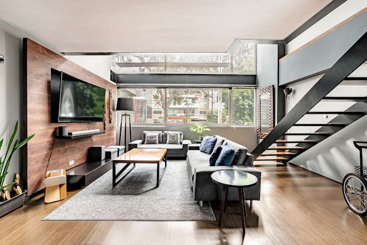 Depa 2 pisos súper ubicación