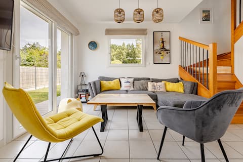 Propriété Airbnb réussie: Beautifully decorated house 5 minutes from Fi beach à Carantec